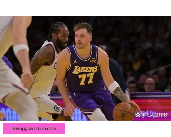 东契奇生涯单节得分20+32次追平哈登仅次库里科比历史第三